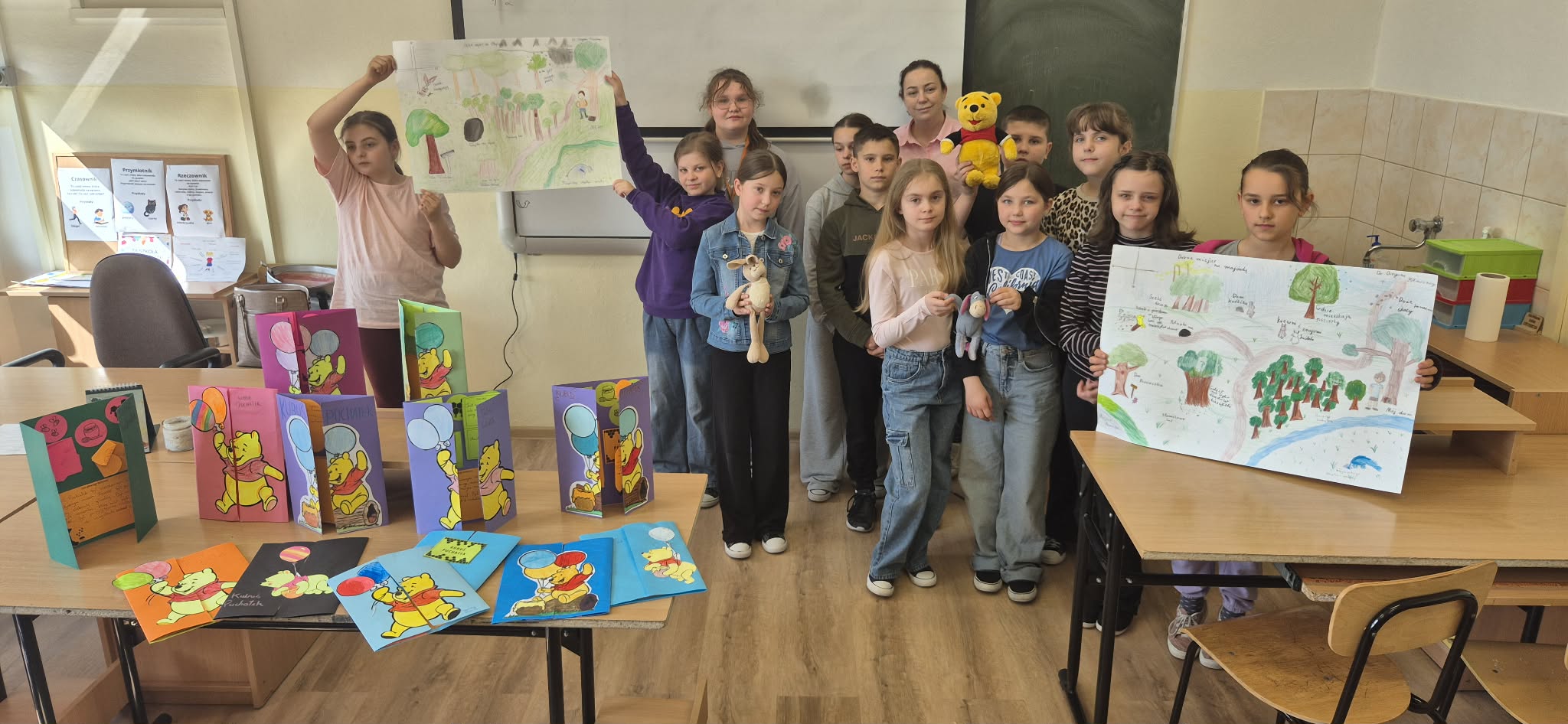 ” Stumilowy Las oczami uczniów- projekt z Kubusiem Puchatkiem”.